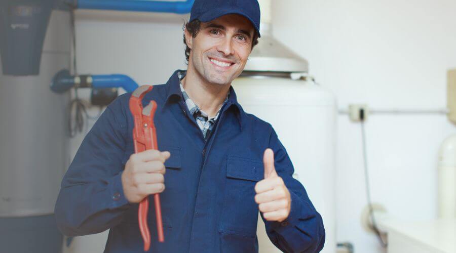 Professional expert plumbing services in Holstein, IA